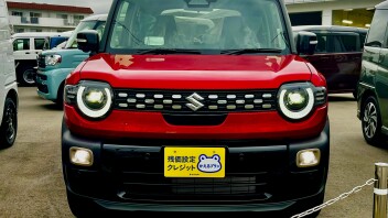 新型クロスビーの展示車？！
